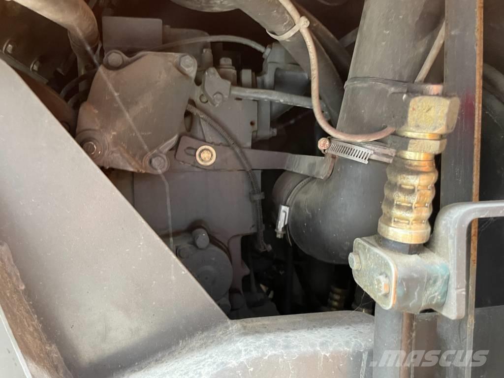 ABG TITAN 2820 Rozściełacze do asfaltu