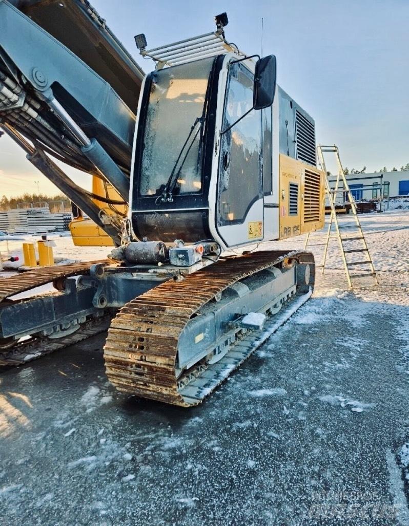 Liebherr LRB 125 Wibracyjne maszyny do palowania