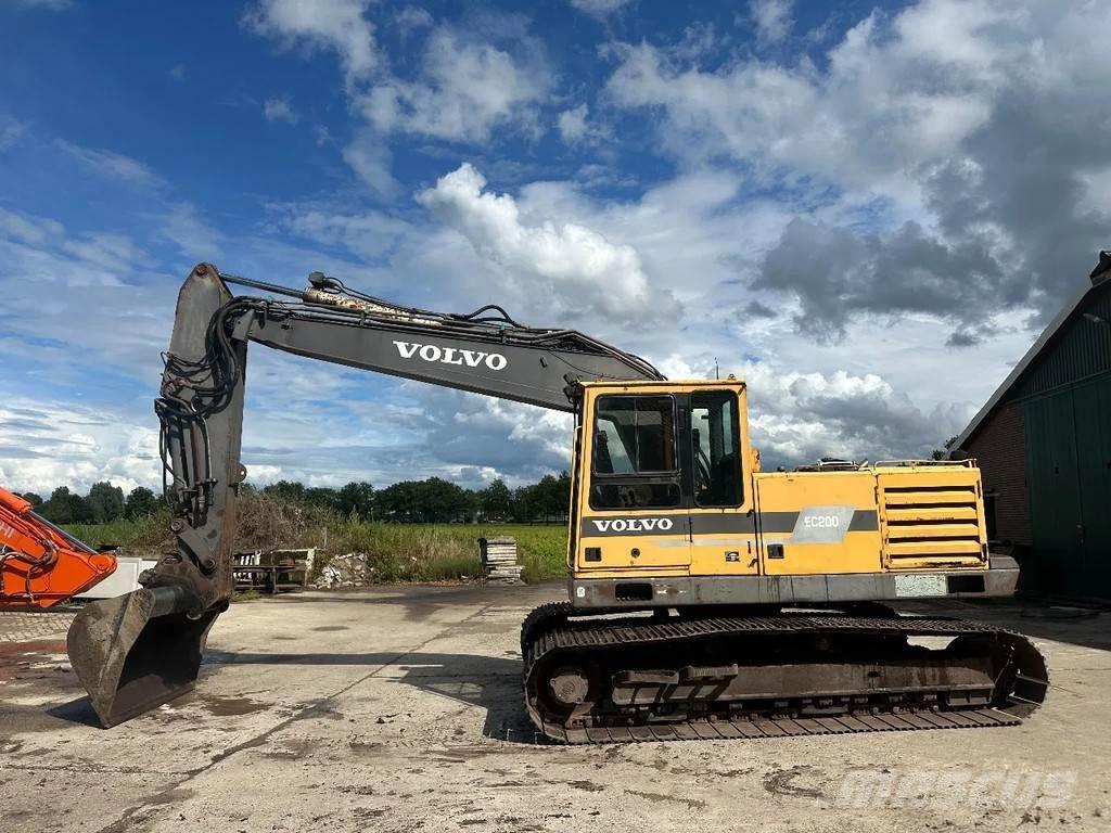 Volvo EC200 Koparki gąsienicowe