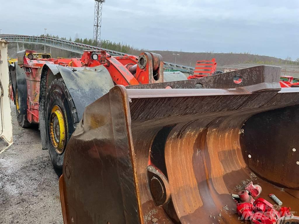 Sandvik LH 514 Ładowarki górnicze