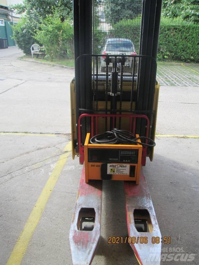 Hyster S1.4iL Wózki widłowe unoszące z dyszlem