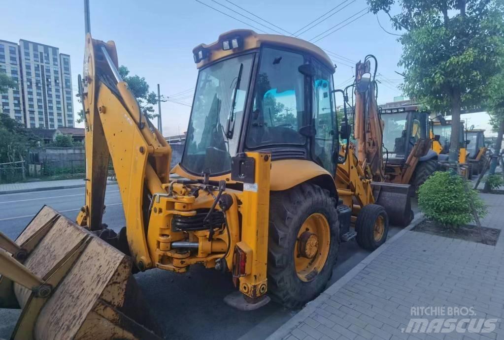 JCB 3 CX Koparko-ładowarki