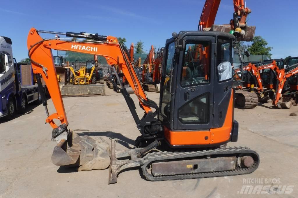 Hitachi ZX 33 U-5A Minikoparki
