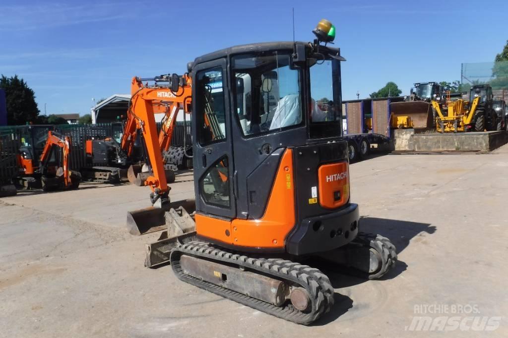 Hitachi ZX 33 U-5A Minikoparki