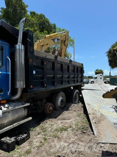 Mack CH613 8x4 2002 Wywrotki