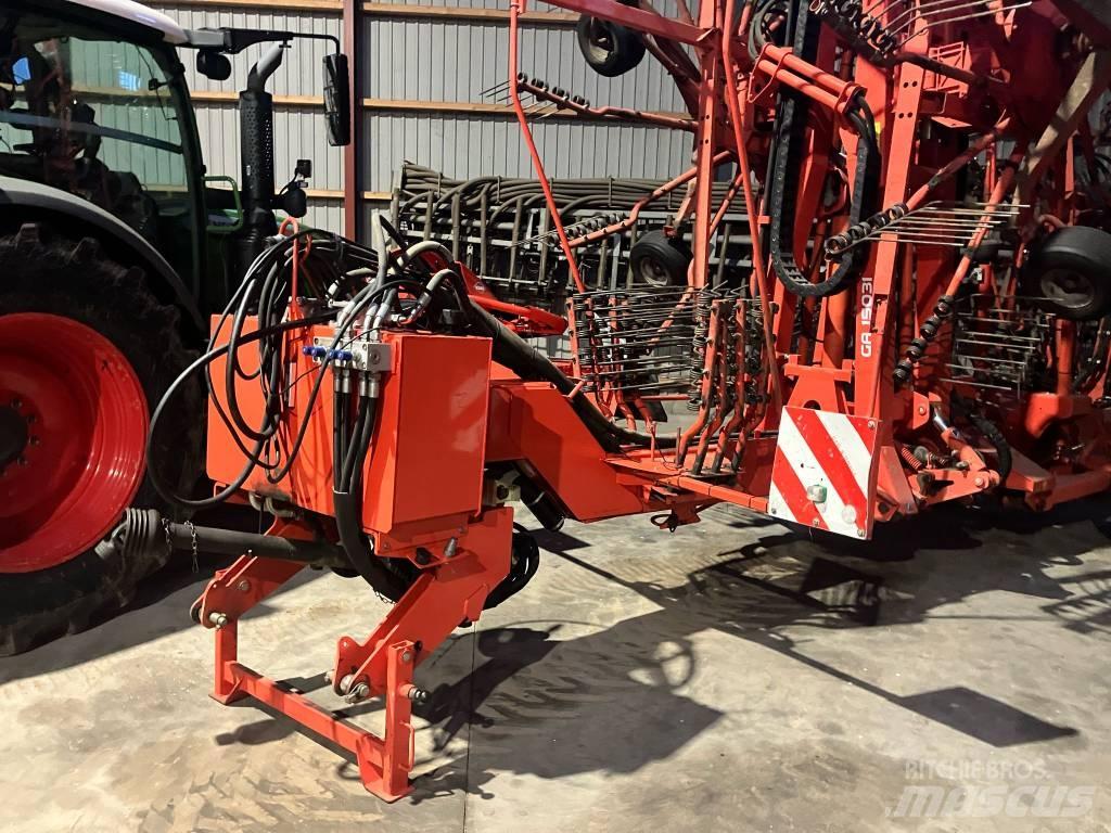 Kuhn GA 15031 Zgrabiarki i przetrząsacze