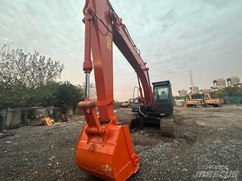 Hitachi ZX 200 Koparki gąsienicowe