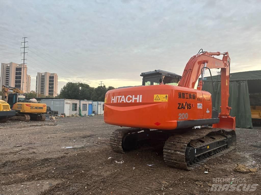 Hitachi ZX 200 Koparki gąsienicowe