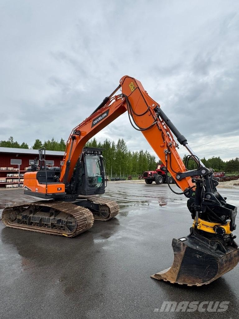 Develon DX 160 LC-7 Koparki gąsienicowe