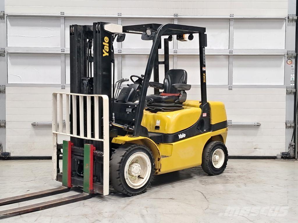 Yale GDP30MXE2195 Wózki Diesla