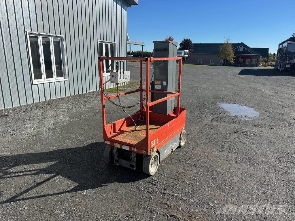 SkyJack SJ 16 Podnośniki masztowe
