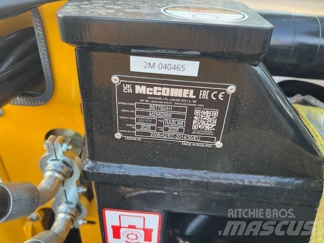 McConnel PA 6577 T Maszyny do przycinania żywopłotów