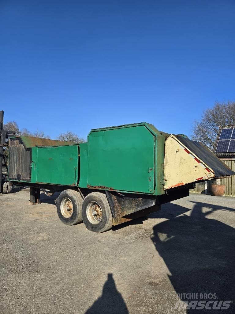 Doppstadt AK 330 Rozdrabniacze