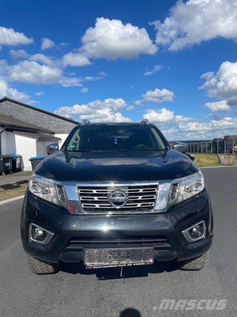 Nissan Navara Pick-upy / Pojazdy z otwieranymi burtami