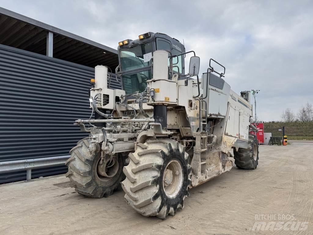 Wirtgen WR 2500S Recyklery do asfaltu