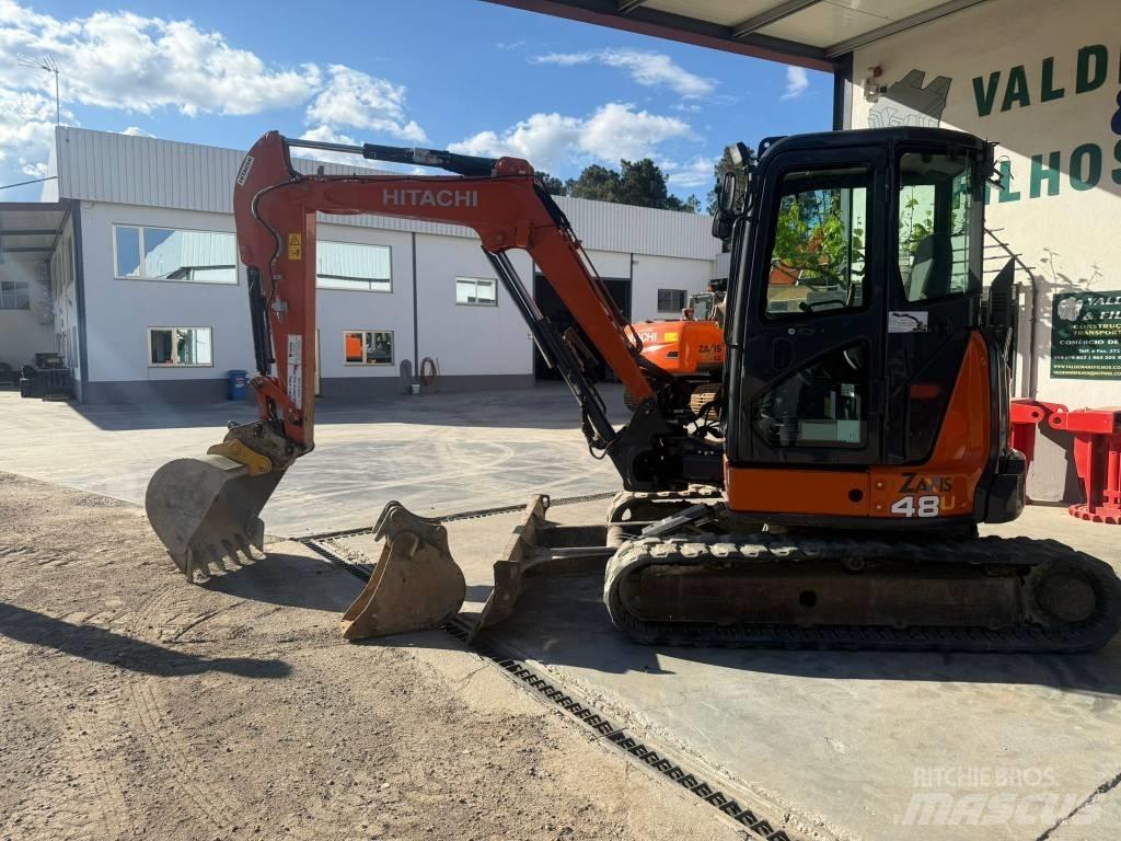 Hitachi ZX 48 U Minikoparki