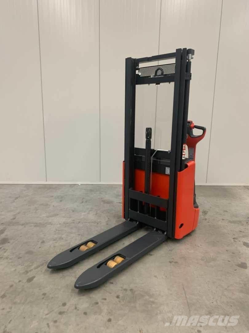 Linde L10 Samojezdne maszyny do załadunku