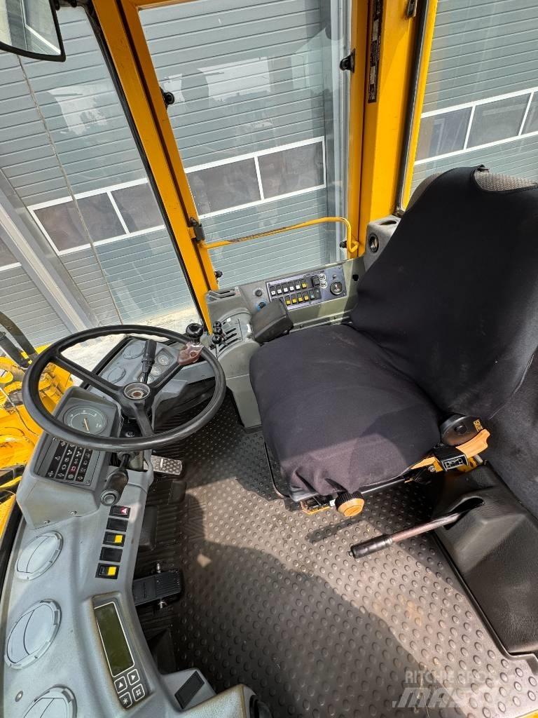 Volvo L90B Ładowarki kołowe