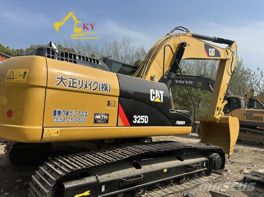 CAT 325 Koparki gąsienicowe