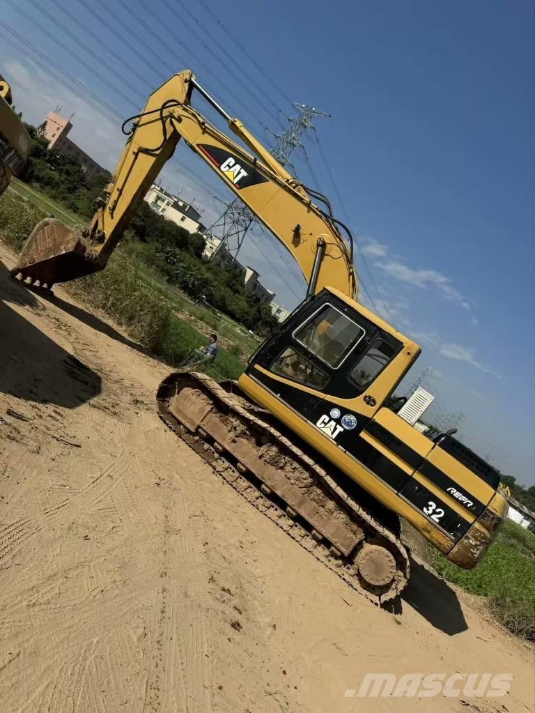 CAT 320 B Koparki gąsienicowe
