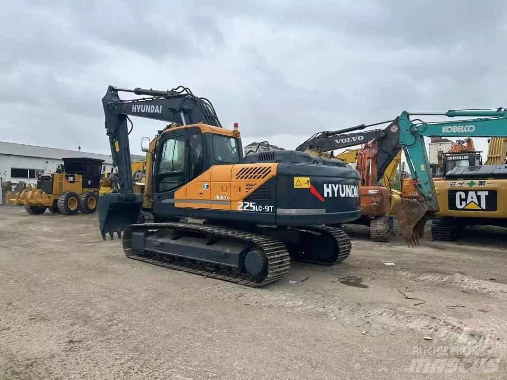 Hyundai 225LC-9T Koparki gąsienicowe