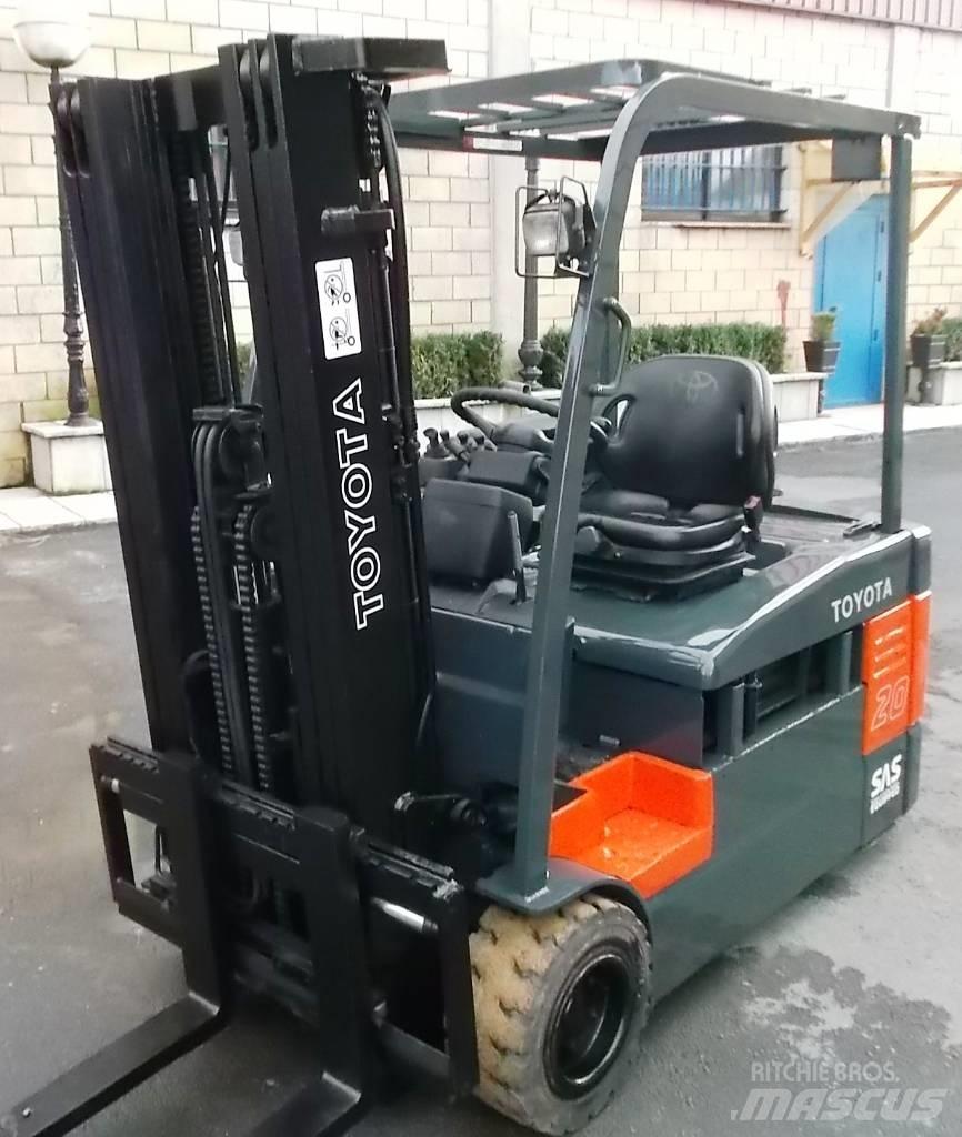 Toyota 7 FBEF 20 Wózki elektryczne
