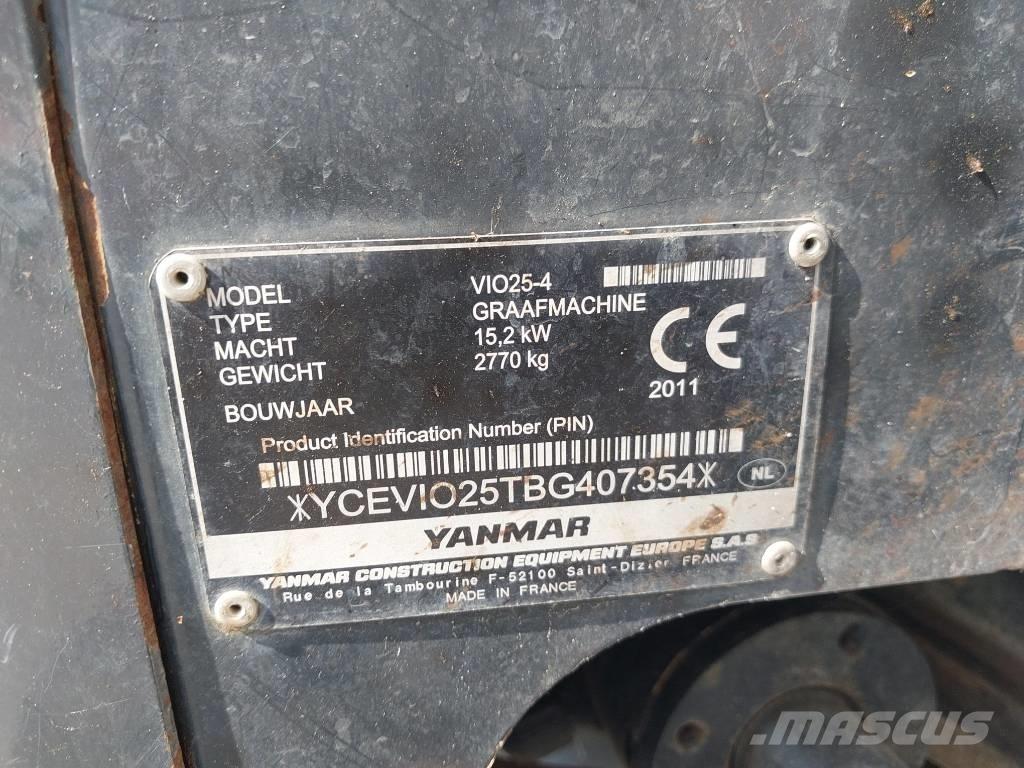 Yanmar Vio 25-4 Minikoparki
