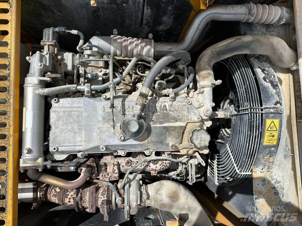 JCB JS 240 N LC Koparki gąsienicowe