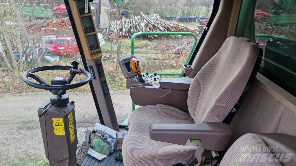 John Deere S 690 Kombajny zbożowe
