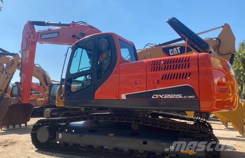 Doosan DX225 Koparki gąsienicowe