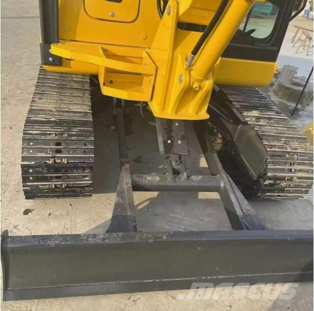 Komatsu PC56-7 Minikoparki