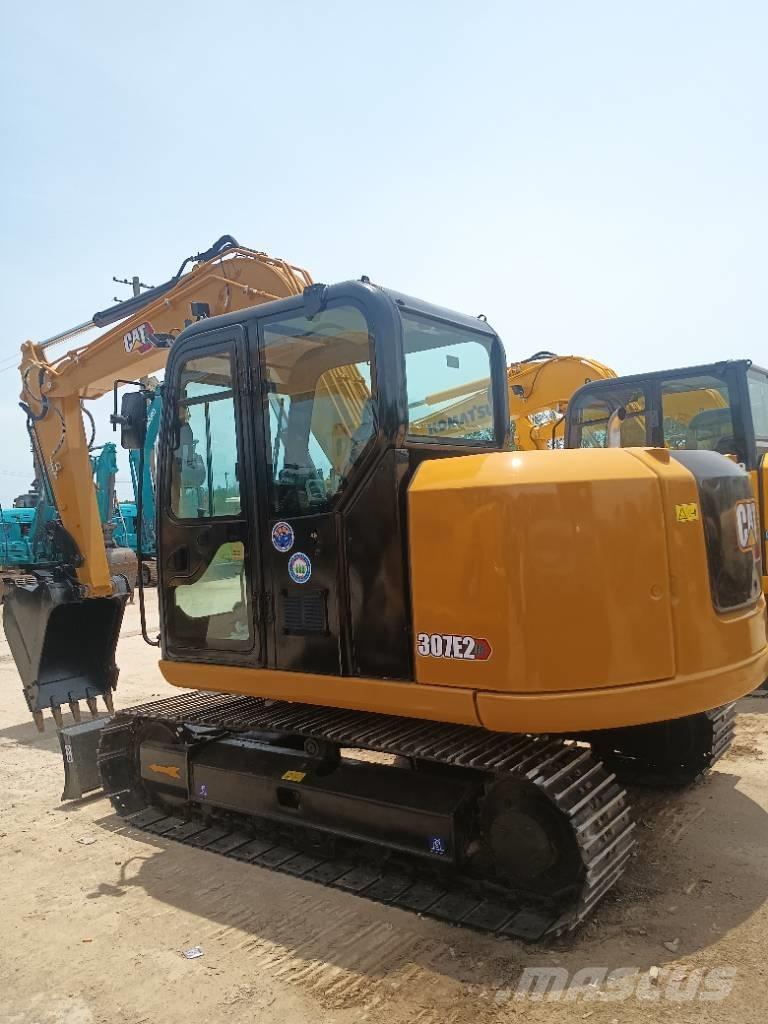CAT 307E2 Midikoparki  7t - 12t