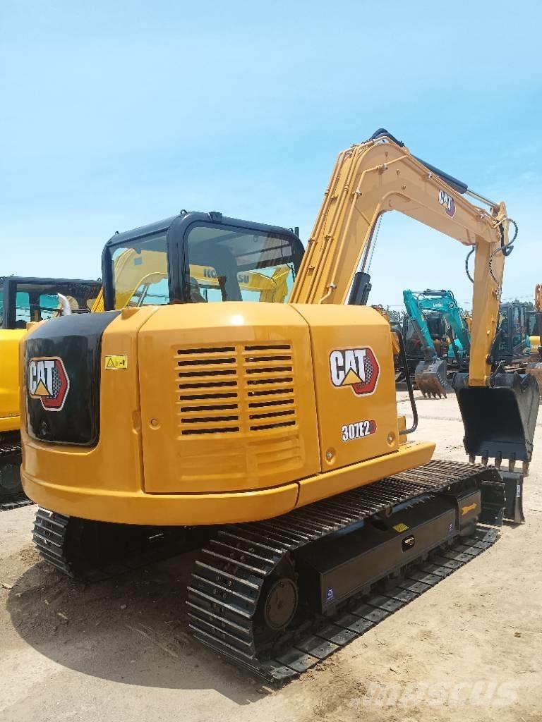 CAT 307E2 Midikoparki  7t - 12t