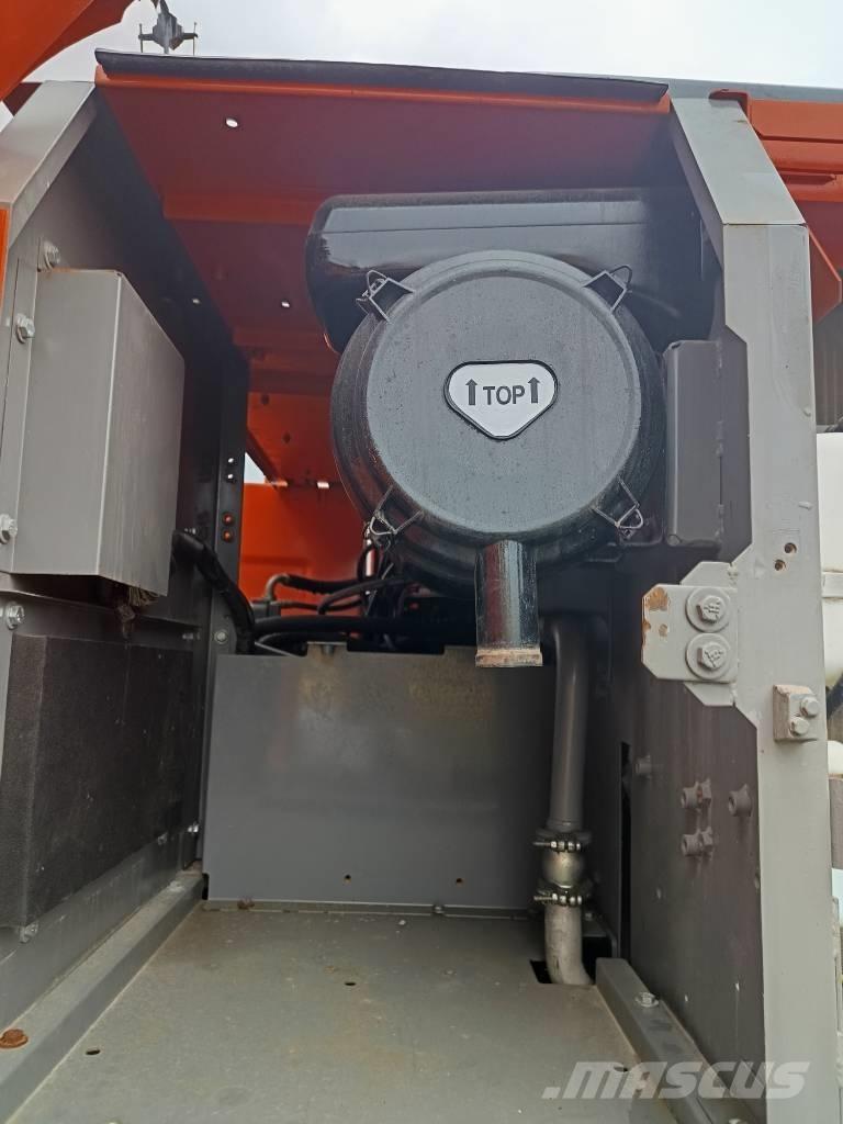 Hitachi ZX 210 Koparki gąsienicowe