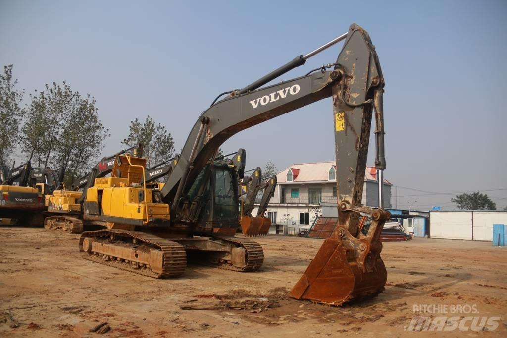 Volvo EC250 Koparki gąsienicowe