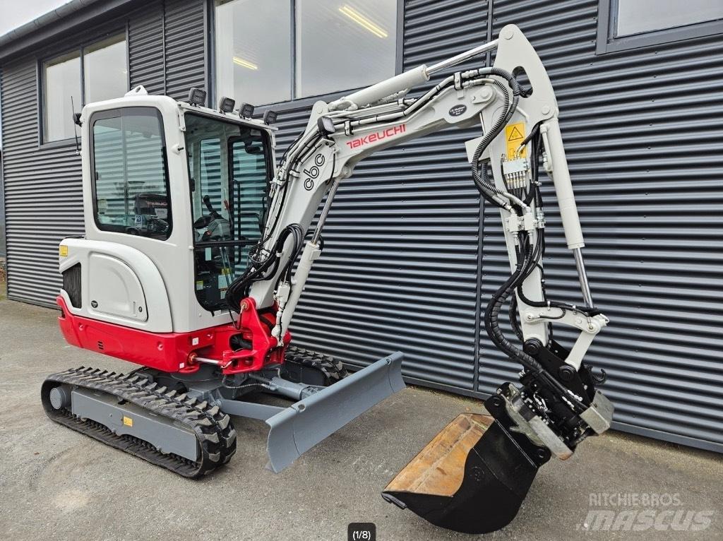 Takeuchi TB 225 Minikoparki
