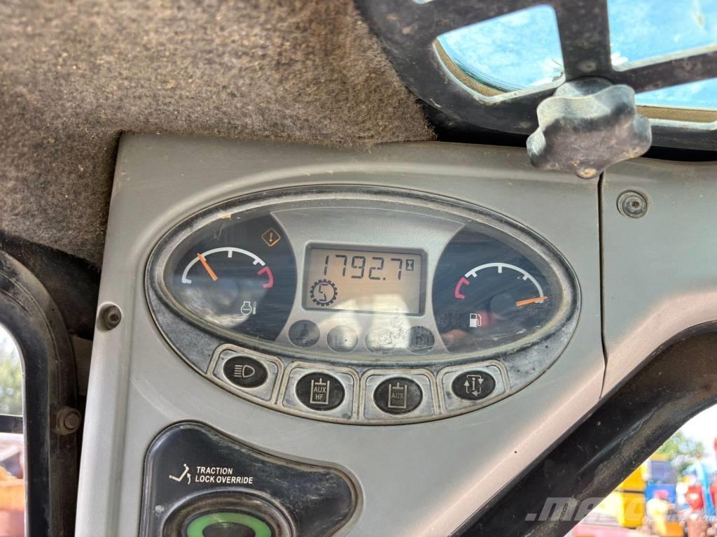 Bobcat T 300 Ładowarki burtowe