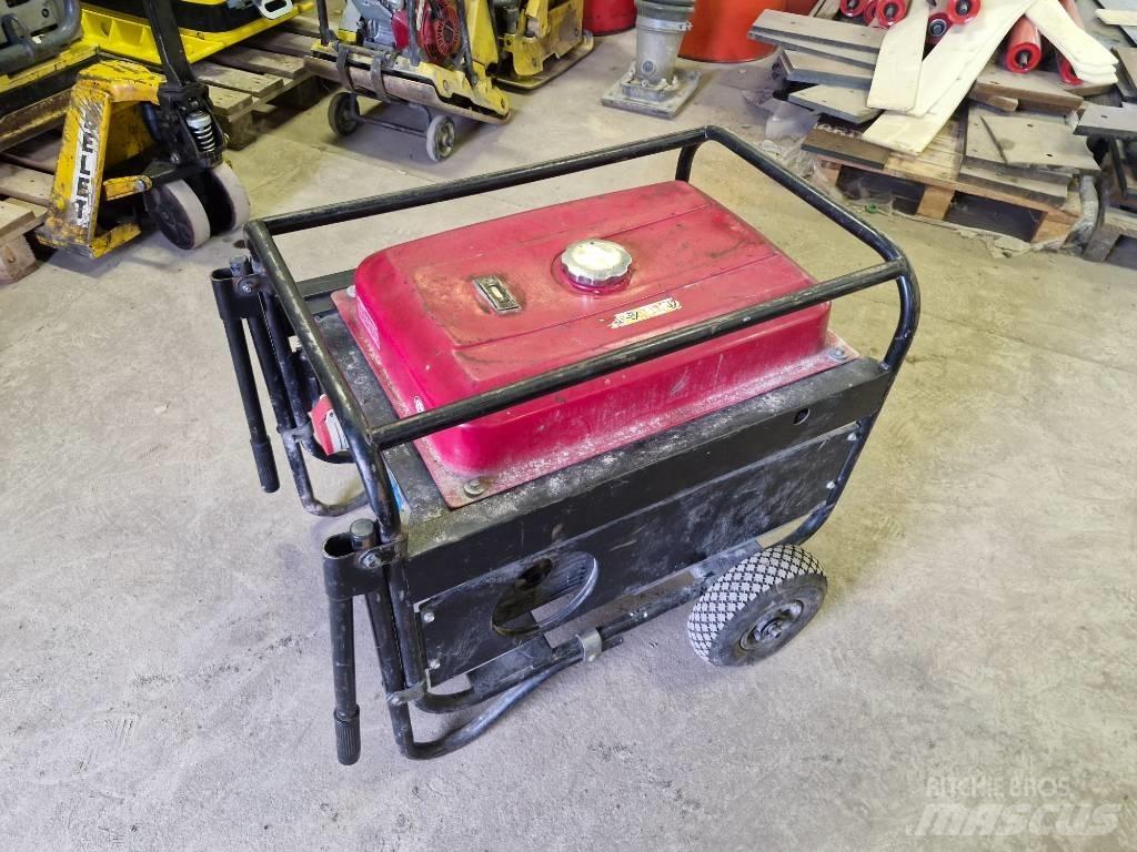 Honda ECMT7000F Agregaty prądotwórcze benzynowe