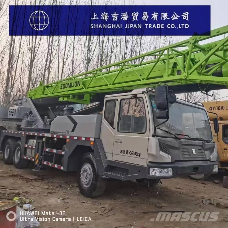 Zoomlion ZTC 550 V Żurawie szosowo-terenowe