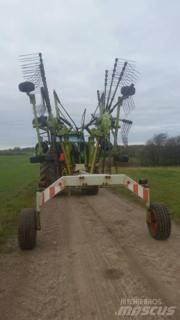 CLAAS 880 LINER Zgrabiarki i przetrząsacze