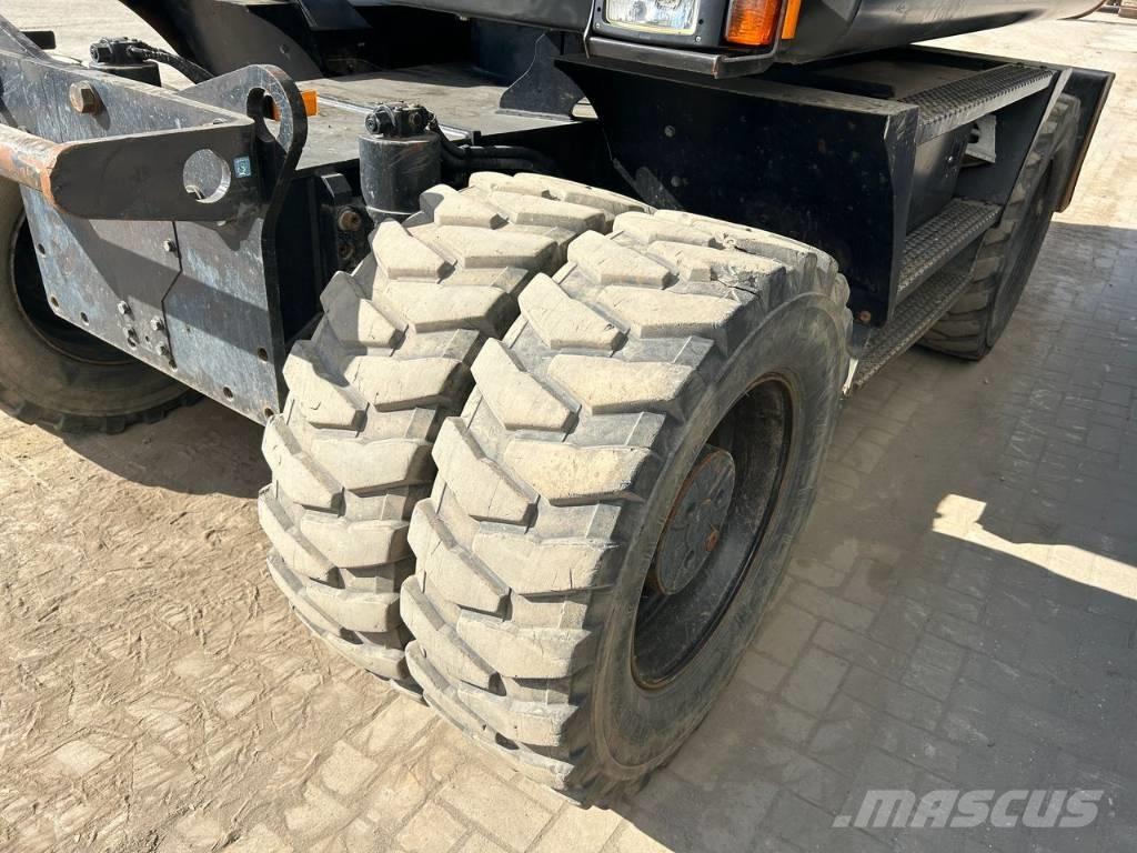 Hitachi ZX 140 W-5B Koparki kołowe