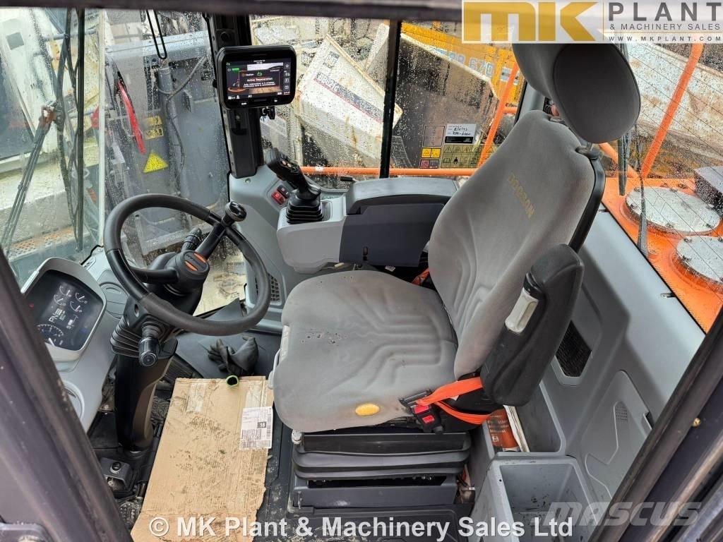 Doosan DL 320-7 Ładowarki kołowe