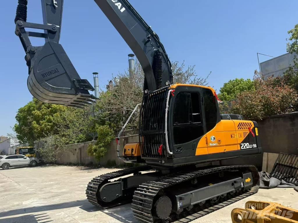 Hyundai R220LC-9S Koparki gąsienicowe