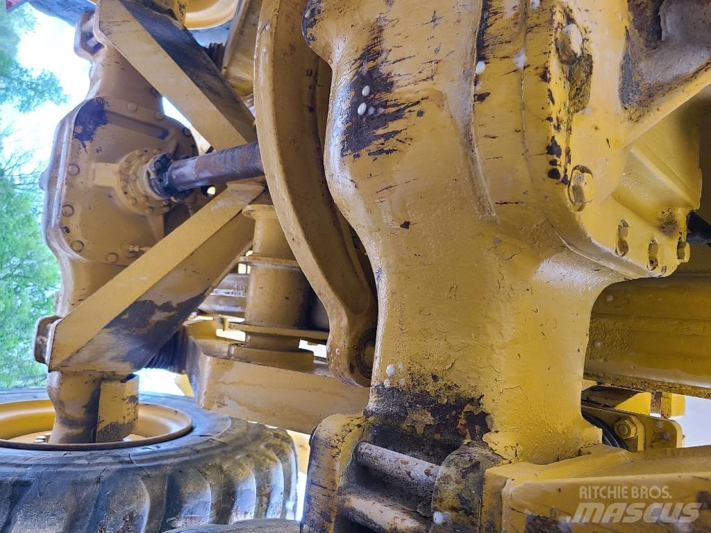 CAT 725 Wozidła przegubowe