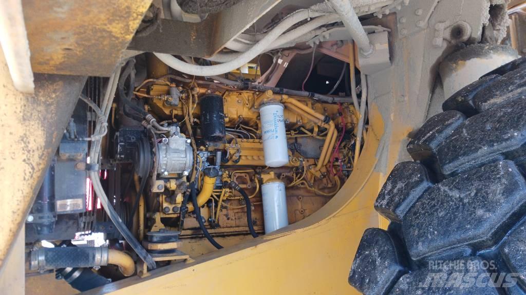 Komatsu 405 Wozidła sztywnoramowe