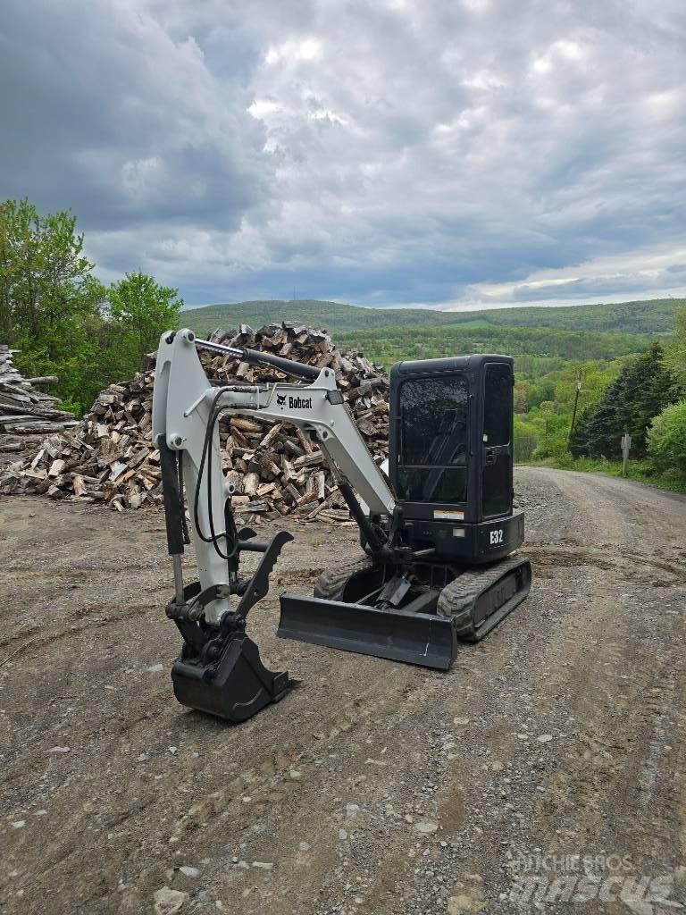 Bobcat E 32 Minikoparki