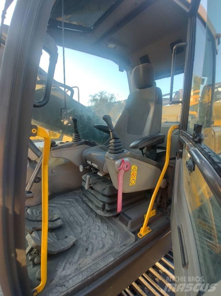 Volvo EC380DL Koparki gąsienicowe