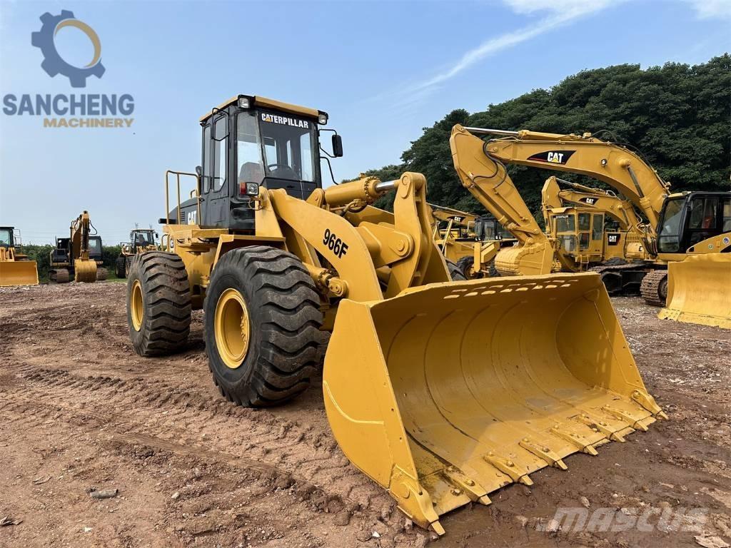 CAT 966 F Ładowarki kołowe