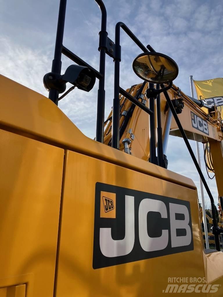 JCB 220X Koparki gąsienicowe