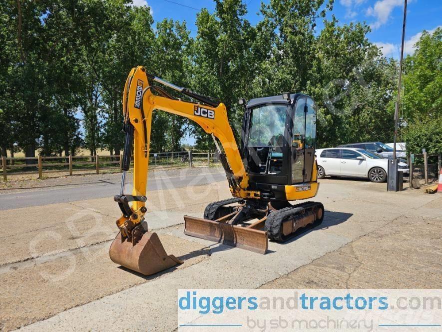 JCB 8026 CTS Minikoparki